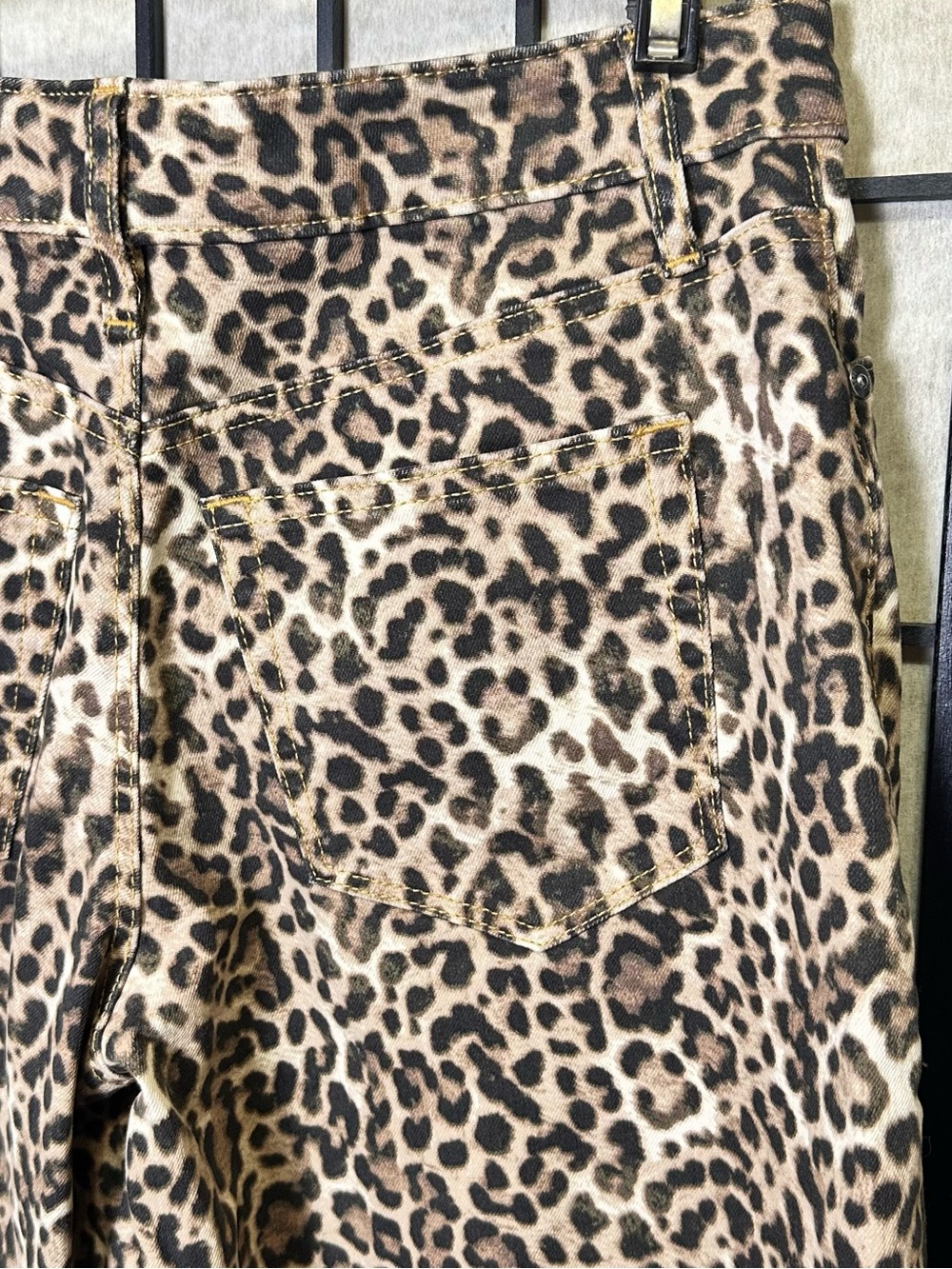 LOFT Petite Leopard Print Barrel Pants - Picture 9 of 9